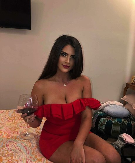 hanging tits onlyfans art naked picture