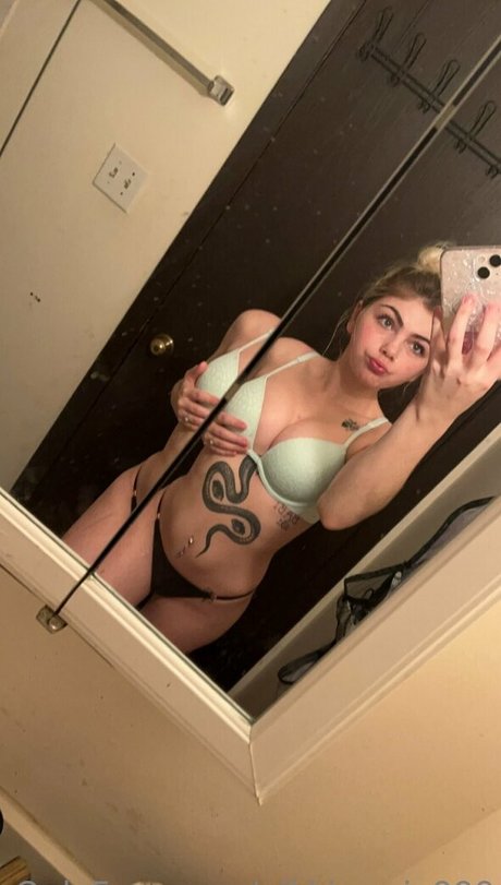 nikkimarie999 perfect pornstar gallery