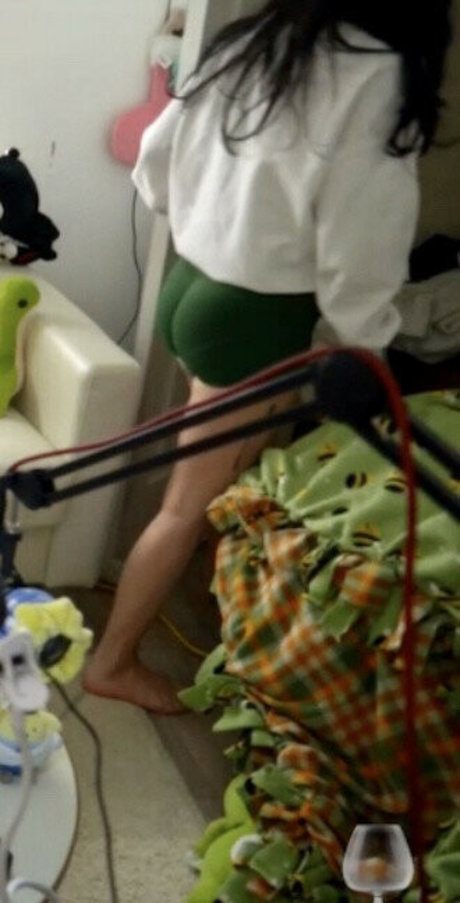 Oxythoughtin model pretty galleries