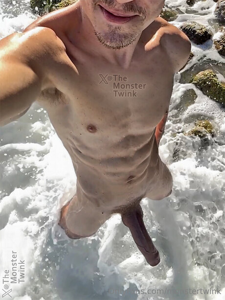 monstertwink nude pornstar pics