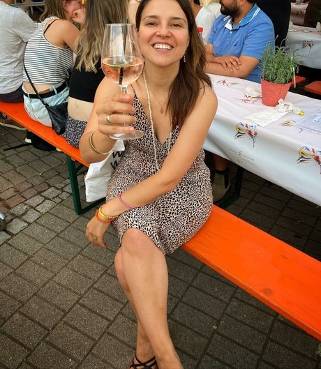 Fatma Mittler Solak erotic actress archive