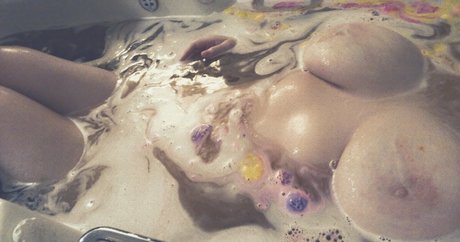 marlosans art model img