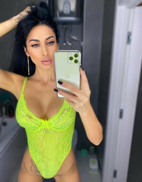 your sweet mari Profile pic