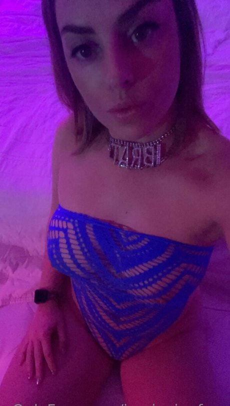 jamievinefree nude model image