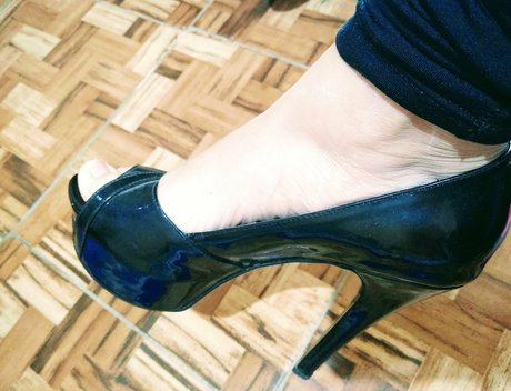 exoticalphagirl sex model picture