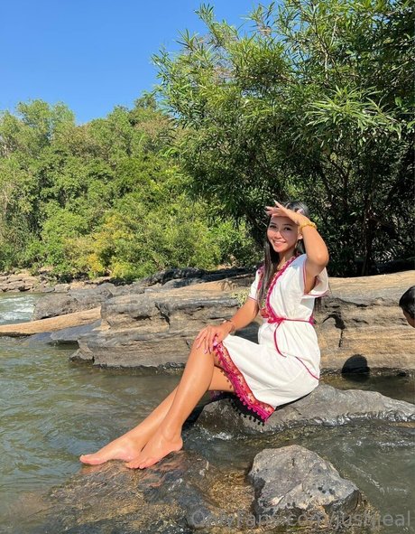 justjjeal exclusive star picture