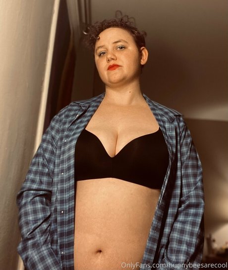 skinny blonde onlyfans free nude img