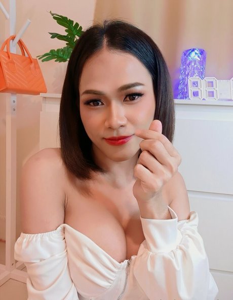 dedy angeles naked star galleries