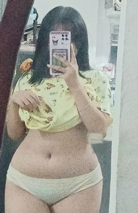 Sofia Enriquez exclusive star pictures