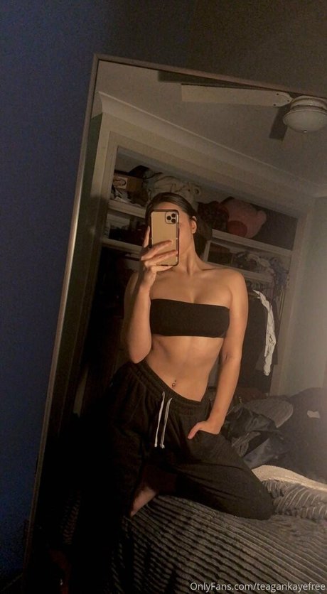 whoisteagan star sexy pic