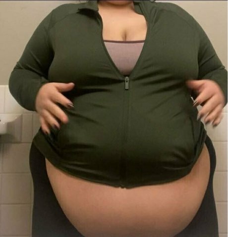 chubeefuzz erotic actress archive