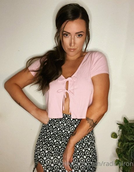 RadicalRon model pornographic img