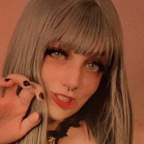 Samantha Ludvig erotic actress archive