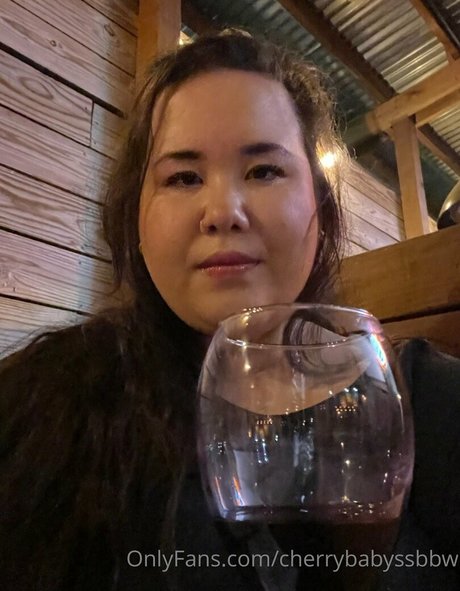 cherrybabyssbbw beautiful model photo