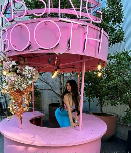 geminibabyofficial sex star pictures