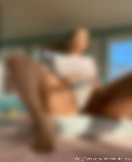 mizzoktoberxxx perfect model images