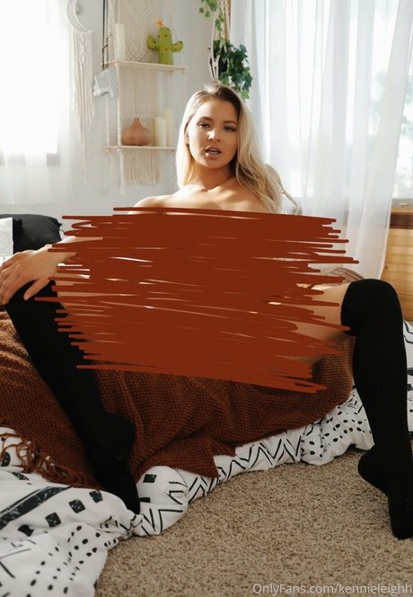 kennieleighh sex pornstar photos