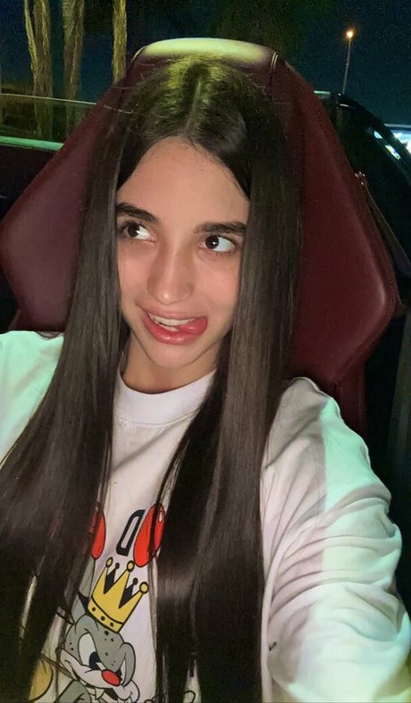 Saray Guzman star nudes picture