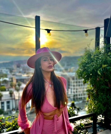 Noorish ur__perfection nudes star gallery