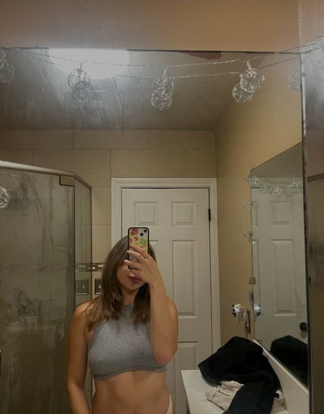 Hailey Gutierrez nice actress gallery