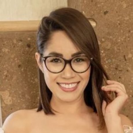 Yanin Campos nice actress images