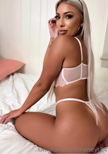 honeyt14 star nice pic