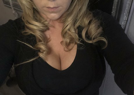 minxnaughty star best photos