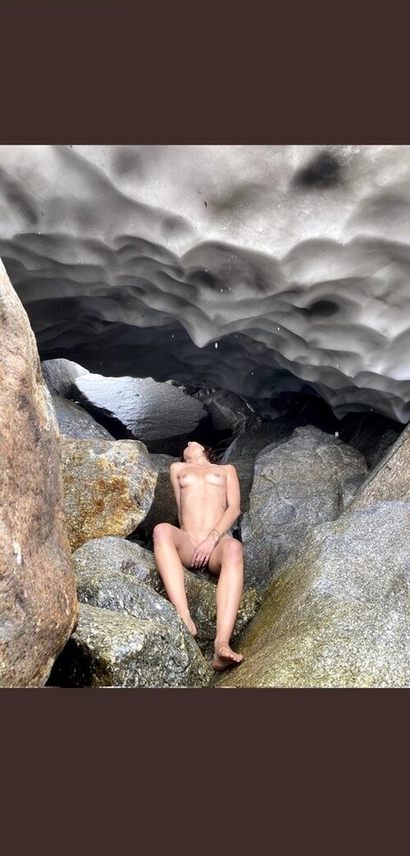 Euroslut nudes model picture