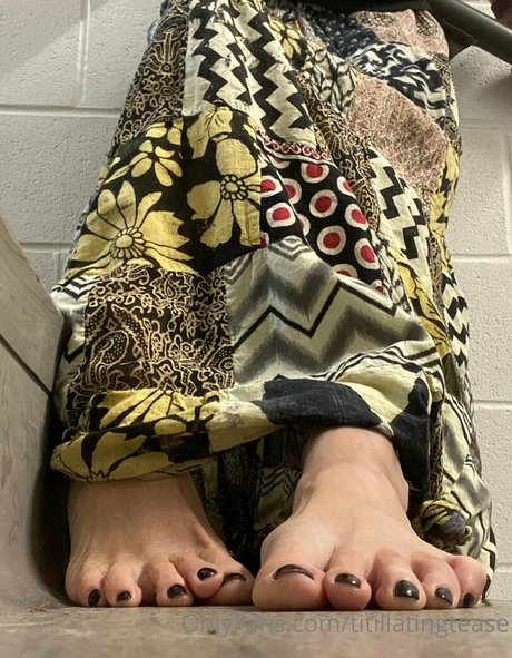 female asian onlyfans xxx img