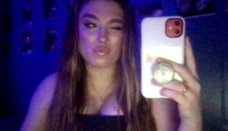 rejectedhannah model high quality image