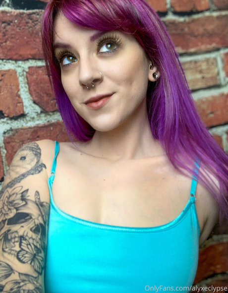 alyxeclypse hot model img