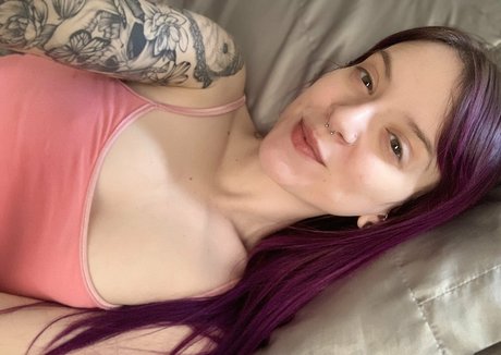 alyxeclypse pornstar pretty img