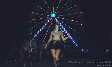 vybrantvibesofficial high quality actress images