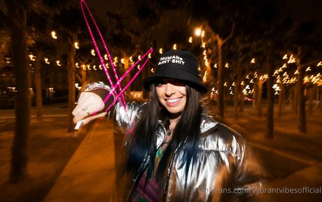 vybrantvibesofficial pornographic star photos