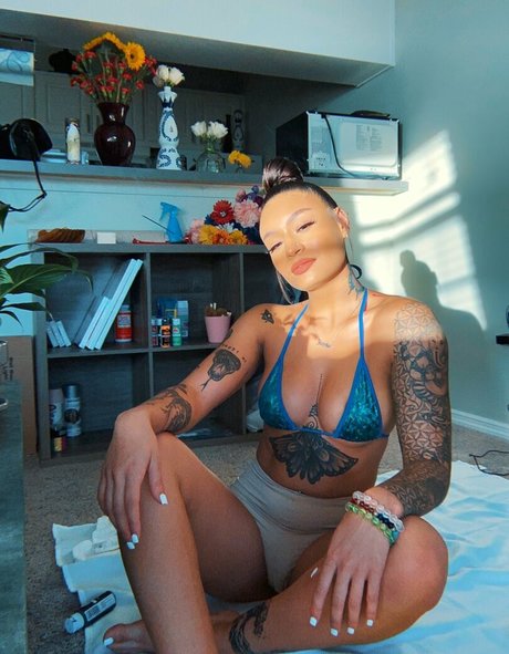 Rudemouthh erotic star pics