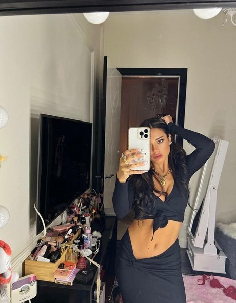 Di melison pornographic actress image