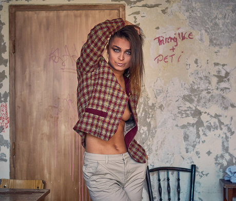 Kolozsi Rebeka art actress gallery