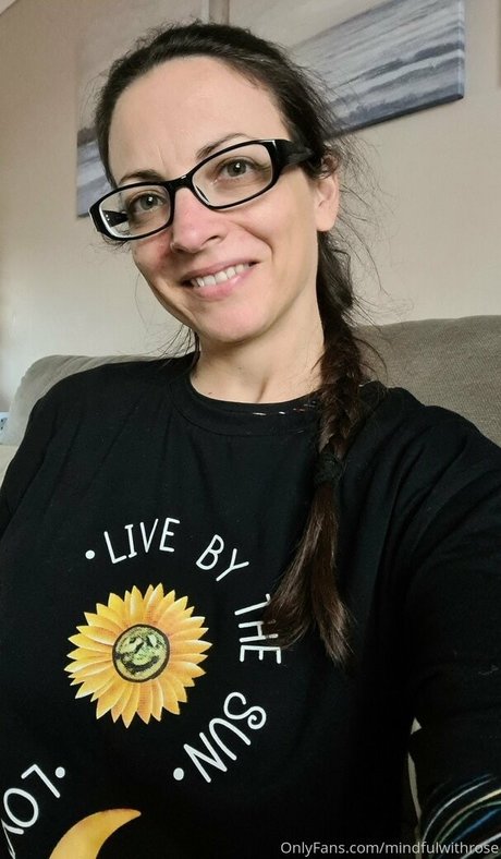 mindfulwithrose exclusive star pics