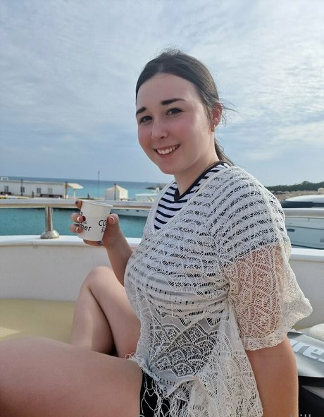 asian teen solo onlyfans free naked photos