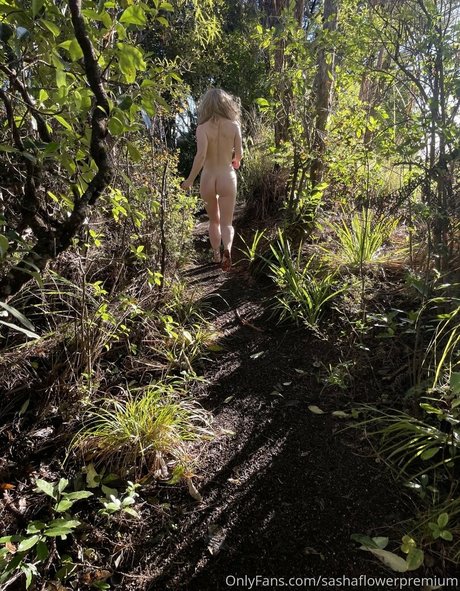 sashaflowerpremium model sex image