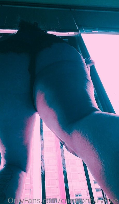 crimsonfuryfree porn model photo