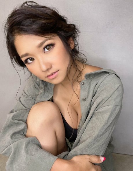 erikamoka pornstar photos