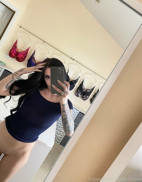 thenoelleeaston star nudes pics