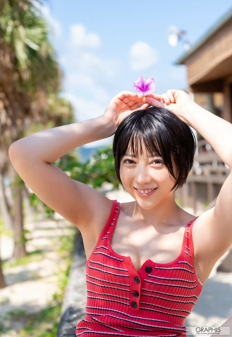 Hibiki Natsume nudes pornstar img