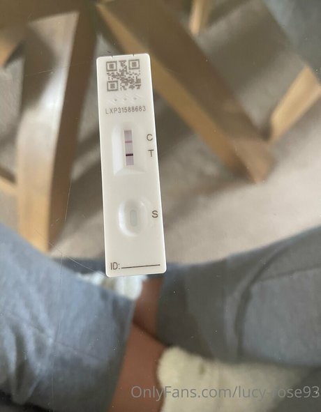 Lucy Rose93 star exclusive img