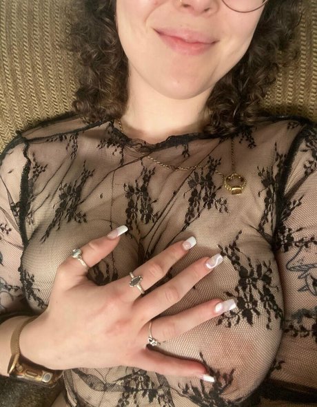 ally foryou pornstar pretty photo