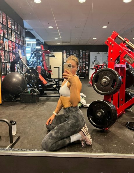 FitelenaVIP top pornstar pic