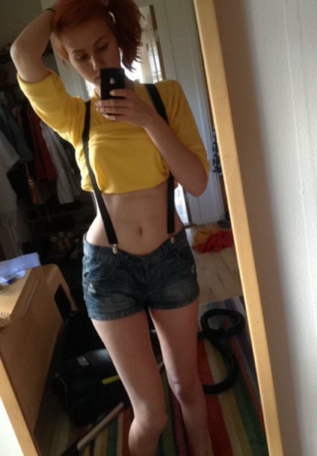 Hanningerc nudes star gallery