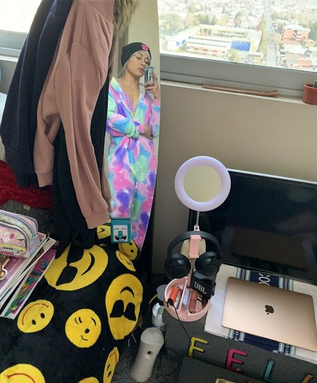 huge natural tits onlyfans hd photo