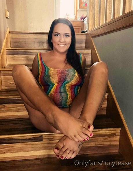 teaselucy hot star archive